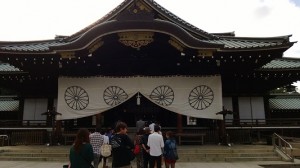 8-yasukuni-temple